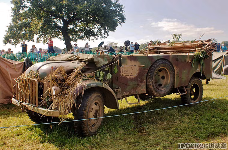 Một nguyên mẫu hiếm hoi của Einheits-PKW der Wehrmacht một dòng xe quân sự của Đức trong chiến tranh.