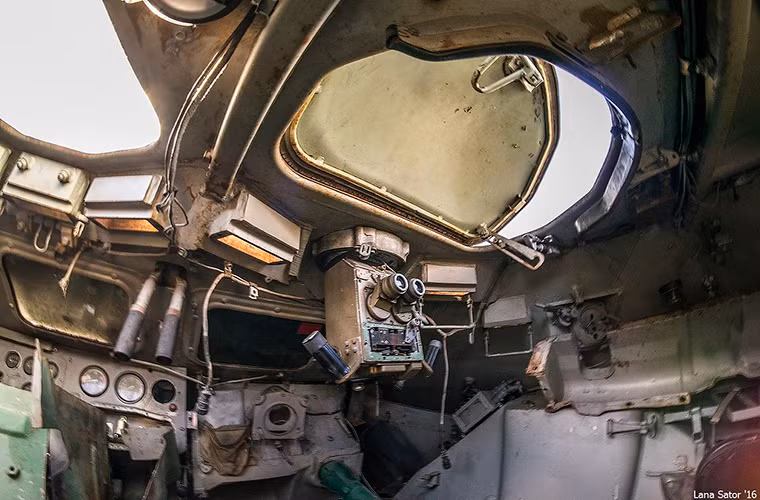 Hầu hết các nguyên mẫu được đặt tại bảo tàng Kubinka đều trong tình trạng xuống cấp nghiêm trọng do không được bảo quản tốt cũng, thậm chí giờ đây phục hồi trưng bày chúng cũng là một nhiệm vụ khó khăn. Nguồn ảnh: Lana_Sator