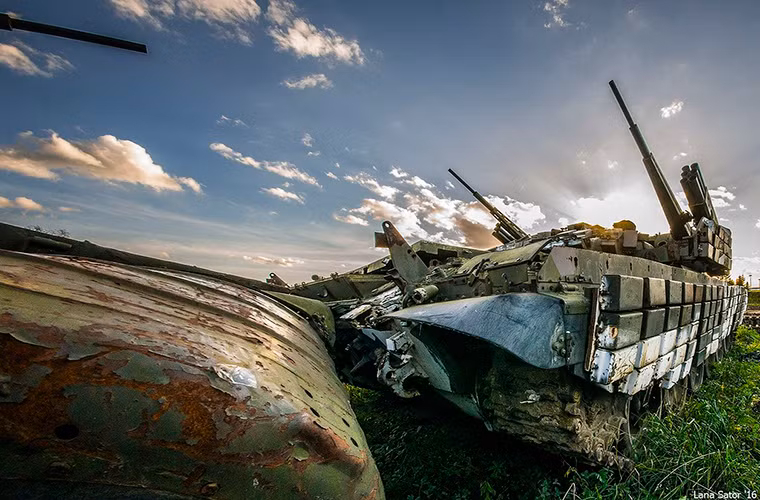 Trang bị của Object 787 không có gì nhiều với hai pháo tự động 30mm, hai súng máy 12.7mm cùng dàn ống phóng tên lửa hoặc rocket nhìn chung không bằng nguyên mẫu BMPT sau này. Nguồn ảnh: Lana_Sator