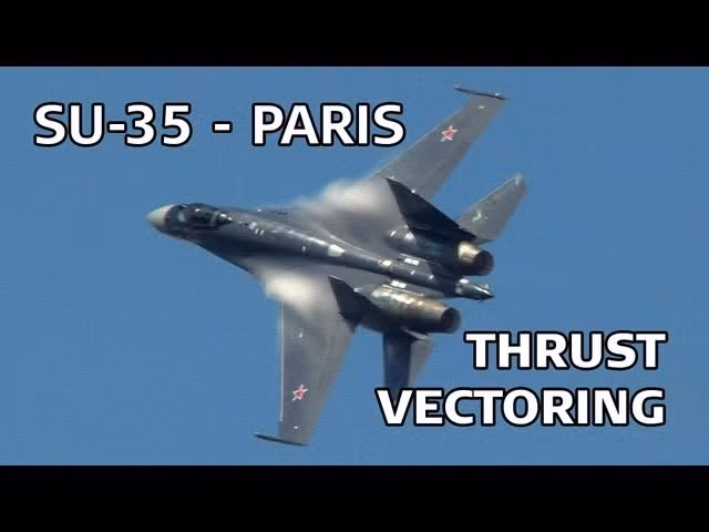 2. So sánh Su-35 với một UFO. Ở nước ngoài, Su-35 (NATO với tên mã là: Flanker-E +) lần đầu tiên được giới thiệu vào năm 2013 tại triển lãm hàng không quốc tế tại Le Bourget. Các chuyến bay trình diễn của máy bay chiến đấu của Nga đã trở thành điểm nhấn của chương trình triển lãm hàng không. Nguồn ảnh: rostec.ru
