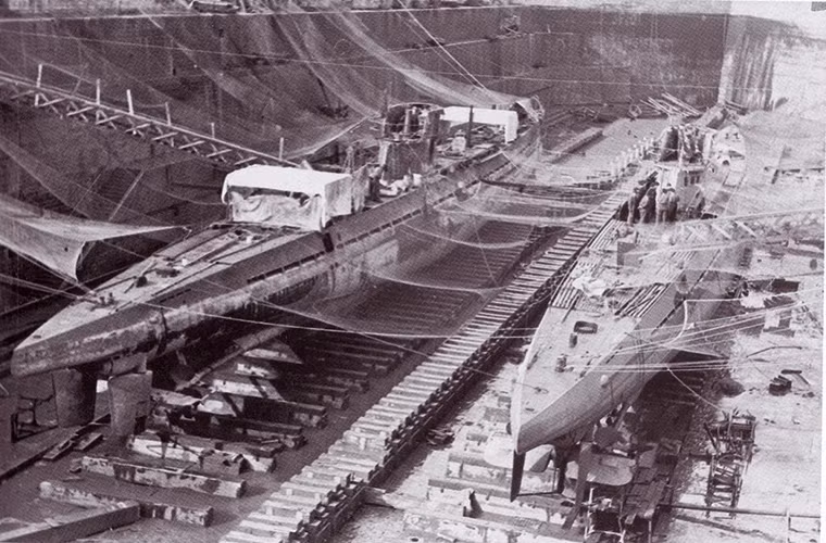 Ngoài các boongke chìm, U-Boot Bunker còn có các ụ nổi thông thường được sử dụng để sửa chữa hoặc bảo dưỡng tàu ngầm. Hầu hết các U-Boot Bunker của Đức đều Đồng Minh không kích nhưng chúng vẫn đứng vững cho đến khi chiến tranh kết thúc. Nguồn ảnh: War History.