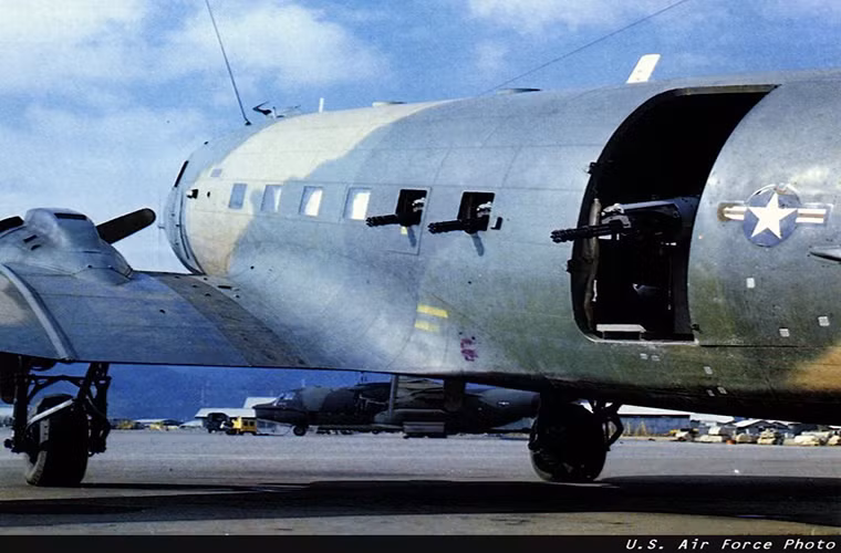 Về cơ bản một chiếc BT-67 muốn trở thành gunship cần phải được trang bị lại hệ thống thiết bị điện tử với hệ thống radar mới, thiết bị trinh sát điện tử cùng hệ thống cảm biến hồng ngoại hổ trợ tác chiến ban đêm. Điều này đồng nghĩa với việc Philippines chỉ có thể tận dụng được phần khung thân cũ của BT-67 còn lại đều phải được trang bị mới.