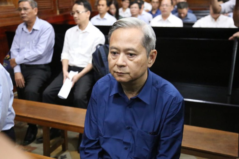 Bao nhieu quan Viet nga ngua vi “tiep tay” gay thiet hai “tien tan” cho Nha nuoc?-Hinh-3