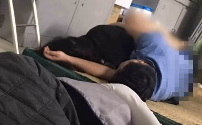 Bac si bi to om sinh vien ngu trong ca truc o Nghe An: “Dan diu” bat chinh?