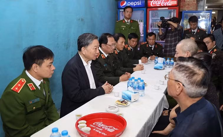 Vu Dong Tam: Thang cap bac ham, mai mai ghi nhan guong hy sinh anh dung