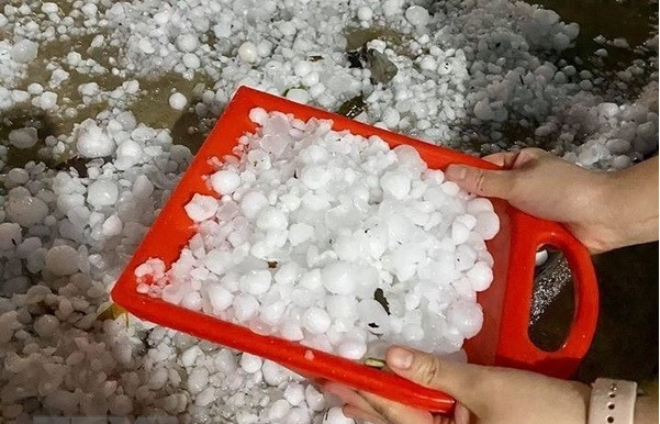 Mua lon, mua da kem dong loc: Hang nghin gia dinh “mat tet” do nha hu hong