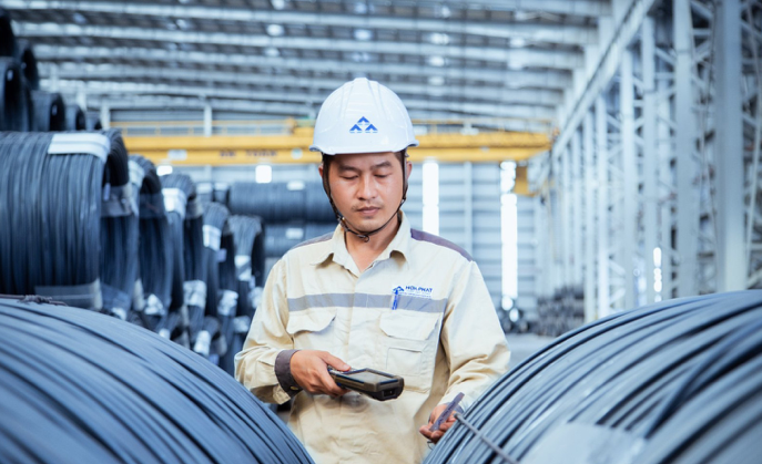 Thay gi tu viec Hoa Phat muon rot 120 nghin ty cho 4 du an tai Phu Yen?