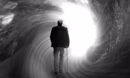 Cuối cùng, ông Weiss đã giúp Elizabeth và Pedro gặp nhau, hai linh hồn đã luôn gắn kết với nhau qua nhiều kiếp sống.