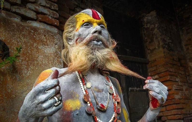 Giáo sư Hà Văn Kiệt, trưởng nhóm nghiên cứu, xác nhận rằng người khỉ trong tranh là Thạch Bàn Đà, một người có thật từ thành Tiên Dương.