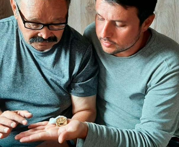 Các dân tộc Turk, được các sử liệu Hán văn cổ gọi chung là Đột Quyết, là các dân tộc nói các ngôn ngữ Turk. Có khoảng 180 triệu người trên thế giới sử dụng các ngôn ngữ Turk như tiếng mẹ đẻ và 20 triệu người khác sử dụng các ngôn ngữ Turk như ngôn ngữ thứ hai.