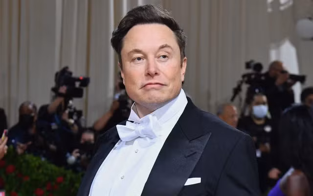 Elon Musk lập luận rằng ông không tin chính phủ Mỹ đang che giấu sự tồn tại của người ngoài Trái đất.