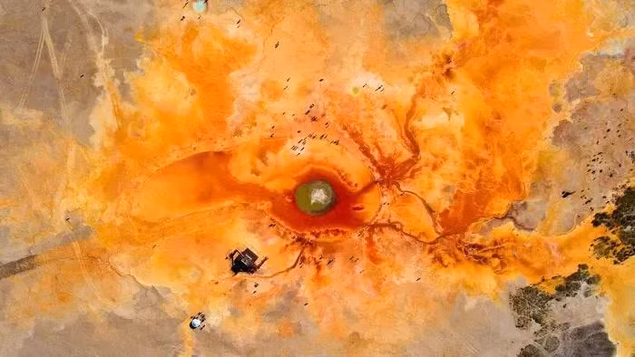 Suối Aiken được phát hiện vào năm 1885 bởi một nhà thám hiểm Nga.