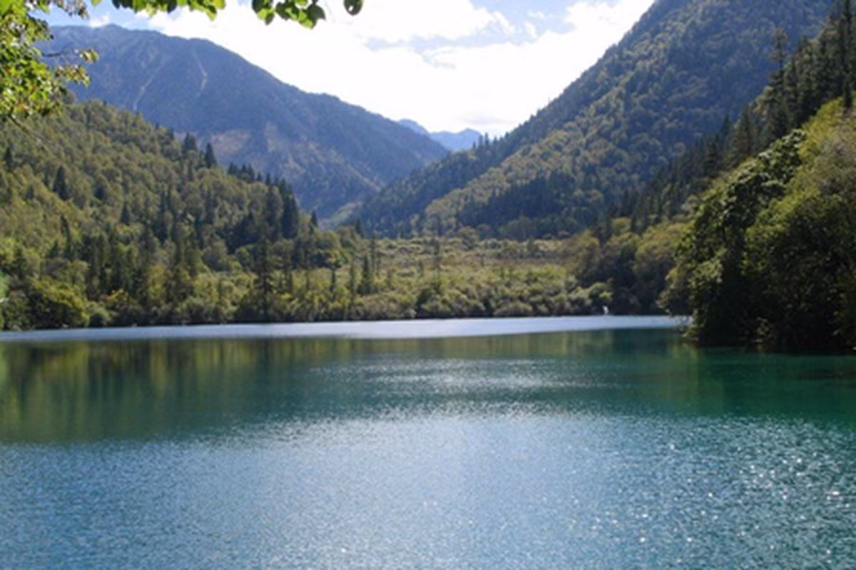 Được hình thành vào khoảng năm 400 SCN, hồ Bà Dương từng đóng góp quan trọng vào sự thịnh vượng của tỉnh Giang Tây trong thời phong kiến.