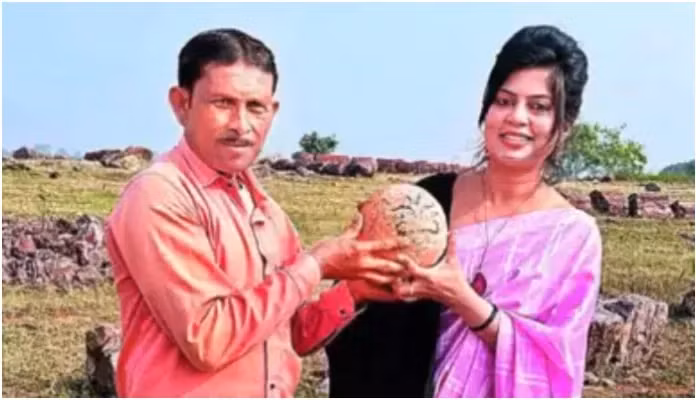 Những nghi lễ Puja và cúng bái thường được thực hiện để tôn vinh những viên đá thánh.