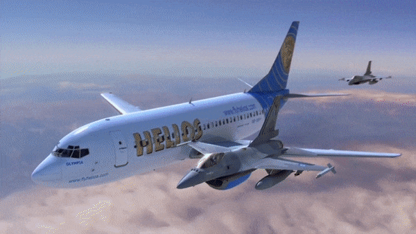 Các phi công không nhận ra dấu hiệu mất áp suất và oxy, dẫn đến tình trạng thiếu oxy trong cabin. Cơ trưởng đã mất ý thức và cả phi hành đoàn cũng bị ảnh hưởng.