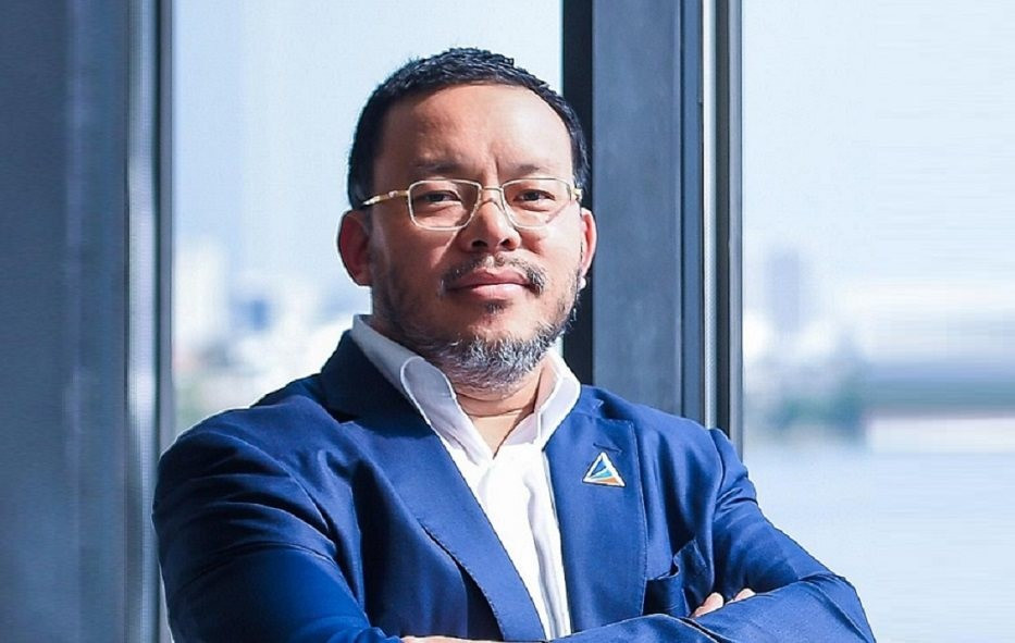 Dieu gi khien Chu tich, CEO Tap doan Dat Xanh dong loat ban co phieu?