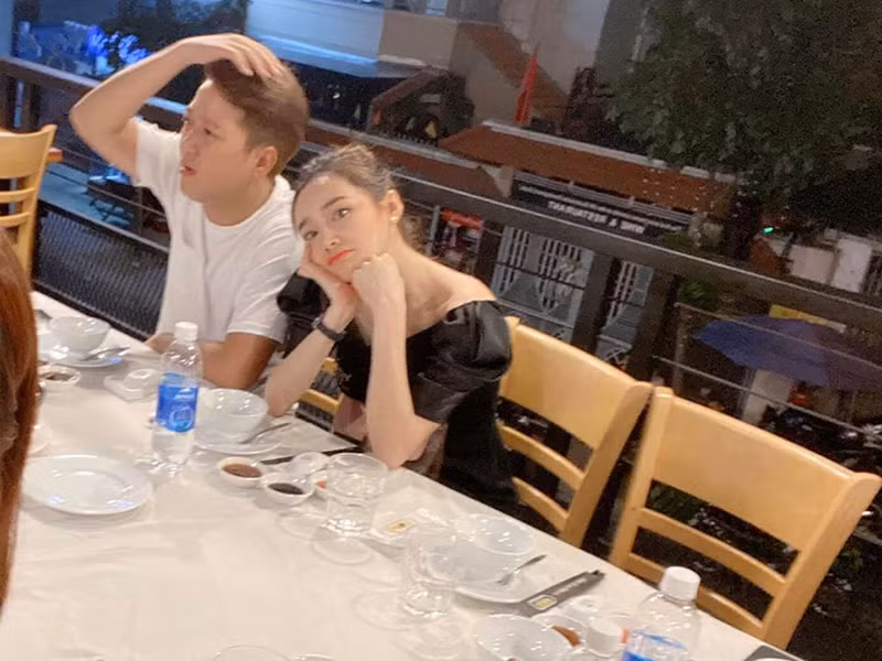 Trường Giang và Nhã Phương đã kết hôn được hơn 1 năm và có một cô con gái.