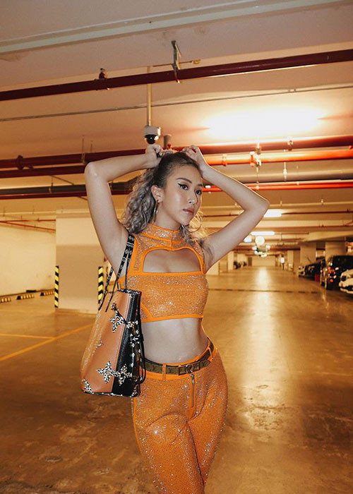 Hot girl sinh năm 1996 khoe thân hình săn chắc, quyến rũ khiến ai nấy cũng phải ghen tỵ.