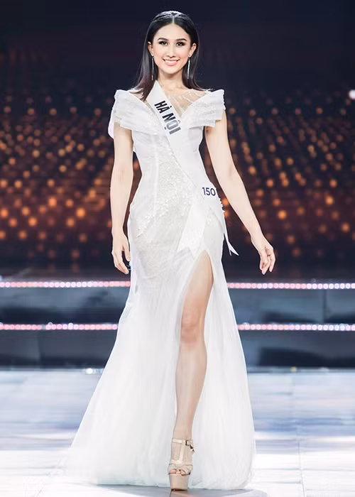 Trong chặng cuối cuộc thi, Nguyễn Diana càng tỏa sáng. Cô giao tiếp tiếng Anh tự tin, gương mặt thanh tú. Tuy nhiên, Diana có chiều cao hạn chế (1m66).