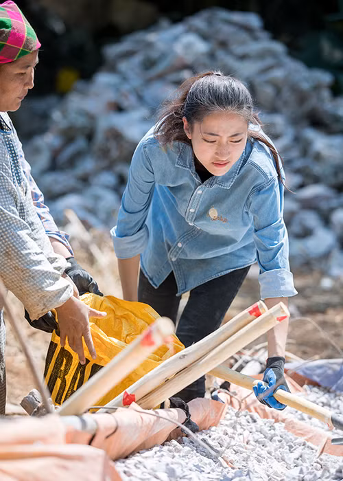 Sự quyết tâm và lăn sả của Lương Thuỳ Linh bước đầu đã có kết quả khi dự án của cô lọt top 10 dự án xuất sắc nhất.