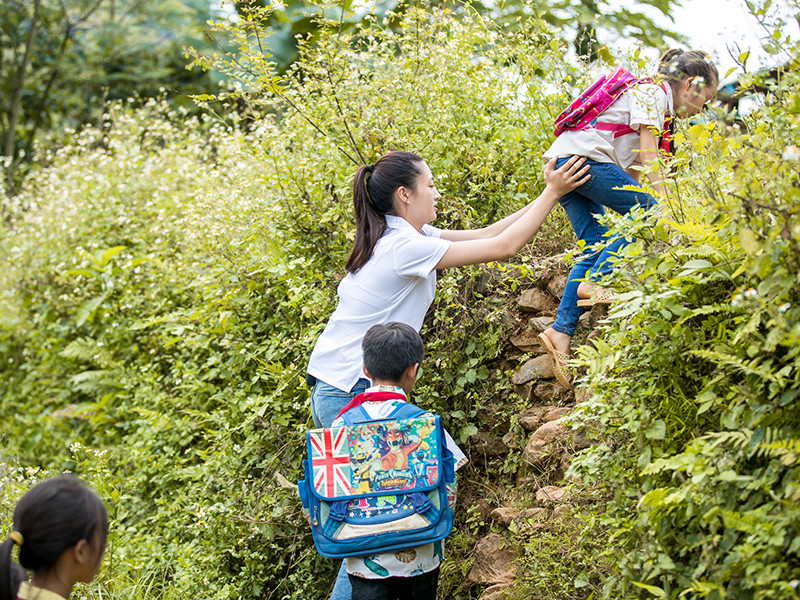 Ở phần thi Head to Head, đại diện Việt Nam lại dừng chân khá sớm.