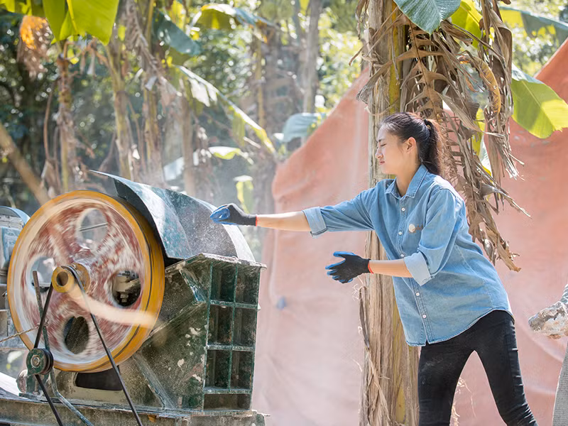 Ngoài đại diện Việt Nam, top 10 dự án nhân ái còn có đại diện của Nigeria, Tunisia, Venezuela, Pháp, Ấn Độ, Indonesia, Malaysia, Mông Cổ, Nepal.