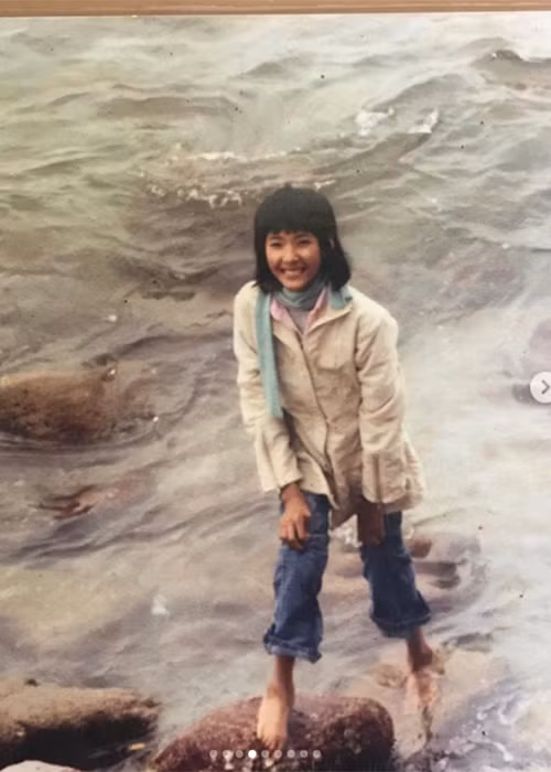 Loạt ảnh ngày bé, mới nổi tiếng của top 20 Miss Universe Hoàng Thùy Loat anh ngay be, moi noi tieng cua top 20 Miss Universe Hoang Thuy