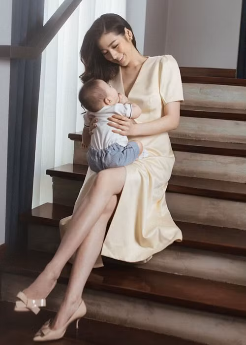 Tú Anh sinh con trai đầu lòng vào tháng 12/ 2018.