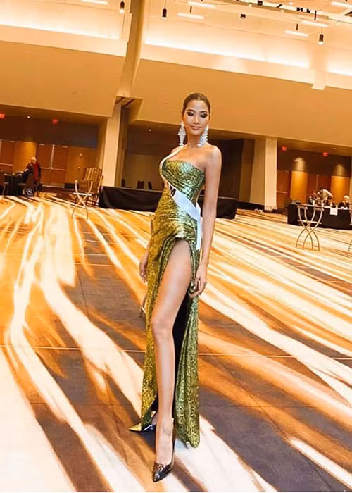 H'hen Niê vừa gửi lời chúc mừng đến Hoàng Thùy sau chung kết: "Chị đã cố gắng hết mình, em tự hào về chị, Việt Nam tự hào về chị".