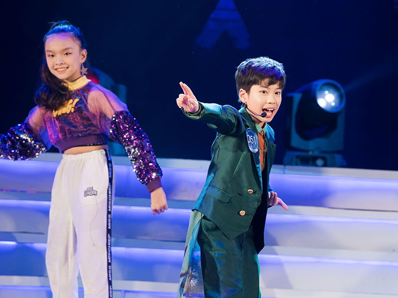 Chí Bách năm nay 10 tuổi và là thí sinh nhỏ tuổi nhất tại cuộc thi.