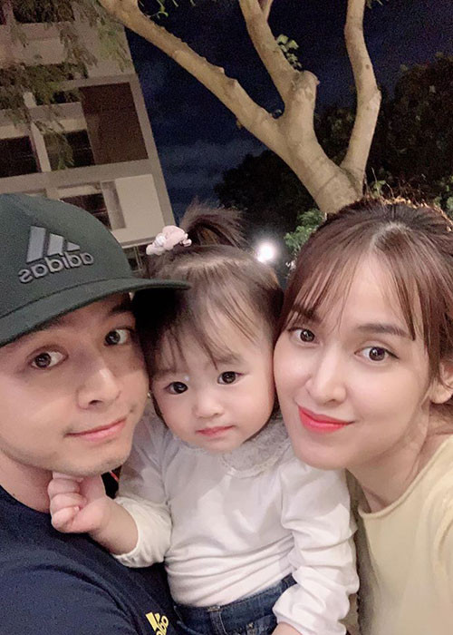 Con gái của Tú Vi và Văn Anh thừa hưởng vẻ đẹp của mẹ.