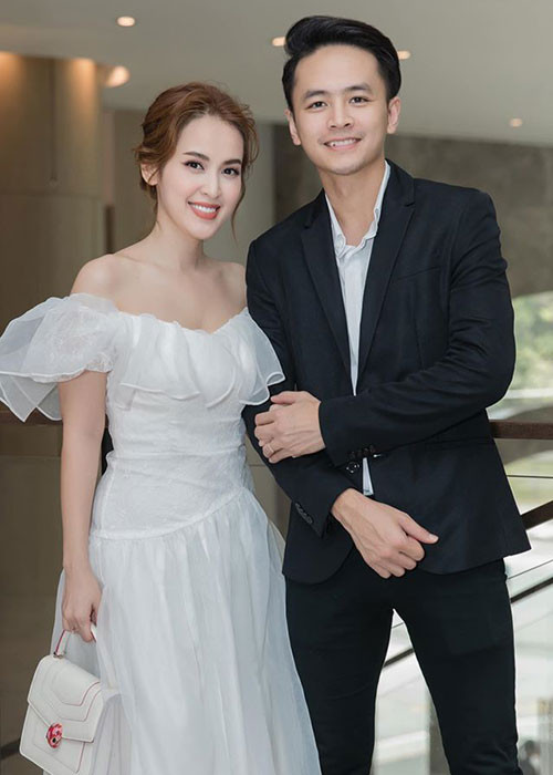 Diễn viên Văn Anh cũng là sao nam Việt sinh năm Giáp Tý. Anh kết hôn với Tú Vi năm 2015.