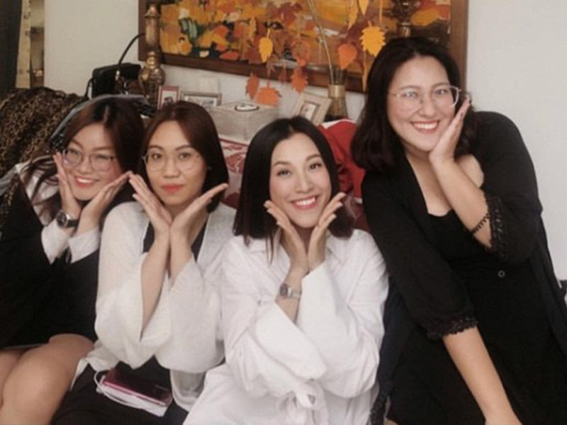 Phía Hoàng Oanh phủ nhận tin đồn bầu bí của người đẹp. Tuy nhiên, nhiều cư dân mạng vẫn tin rằng nữ MC đã có tin vui nhưng chưa muốn thông báo rộng rãi. Ảnh: Ngôi sao