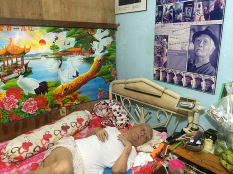 Theo Infonet, năm 2017, nhạc sĩ Nguyễn Văn Tý phải chịu sự hành hạ của nhiều căn bệnh. Sau hai lần tai biến mạch máu não, ông bị liệt nửa người bên trái. Ảnh: Infonet