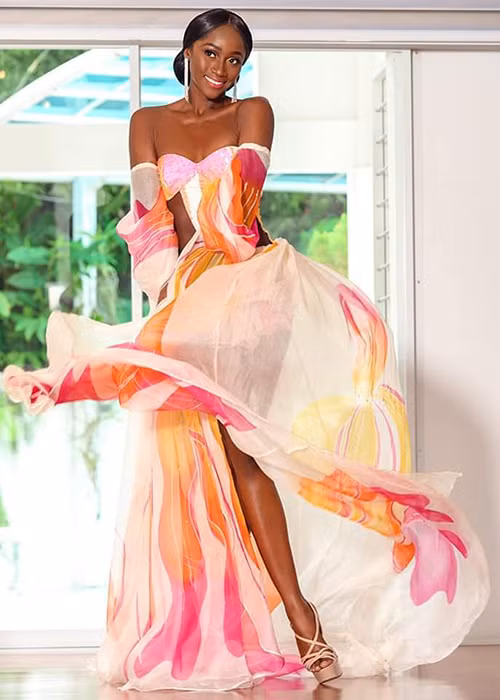 Tya Jane La Shon Ramey năm nay 21 tuổi, cao 1m82. Cô là đại diện Trinidad &amp; Tobago. Sau khi đoạt giải phụ Head to Head, cô ghi tên mình vào top 40.