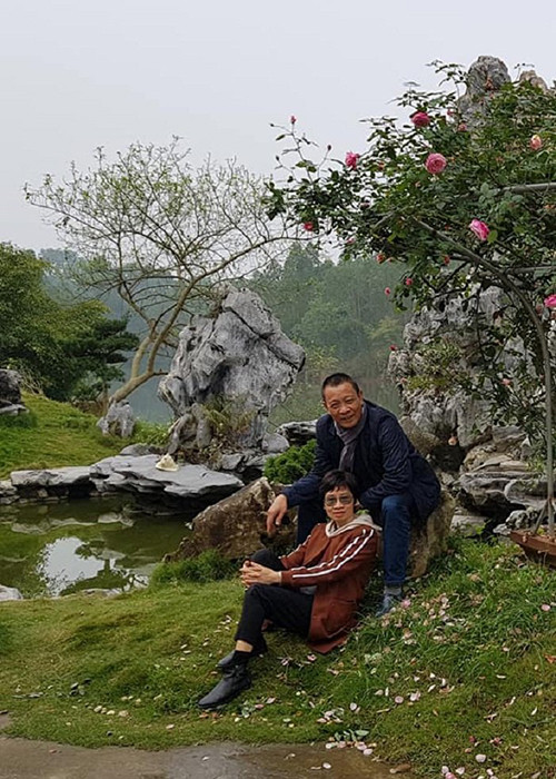 Bà xã của nam MC "Ký ức vui vẻ" khá giản dị. Ảnh: VTC