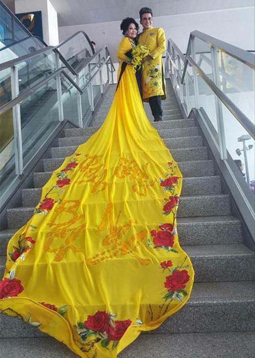 Hậu ly hôn nghệ sĩ Xuân Hương, Thanh Bạch gắn bó với "bà trùm" Thúy Nga. Ảnh: Dân Việt