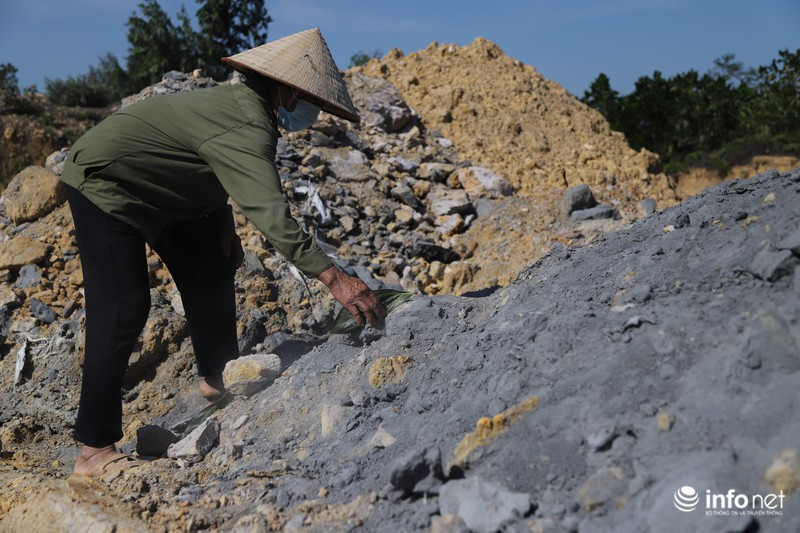 Video can canh khu vuc hoa chat doc hai chon trom tai Soc Son-Hinh-5