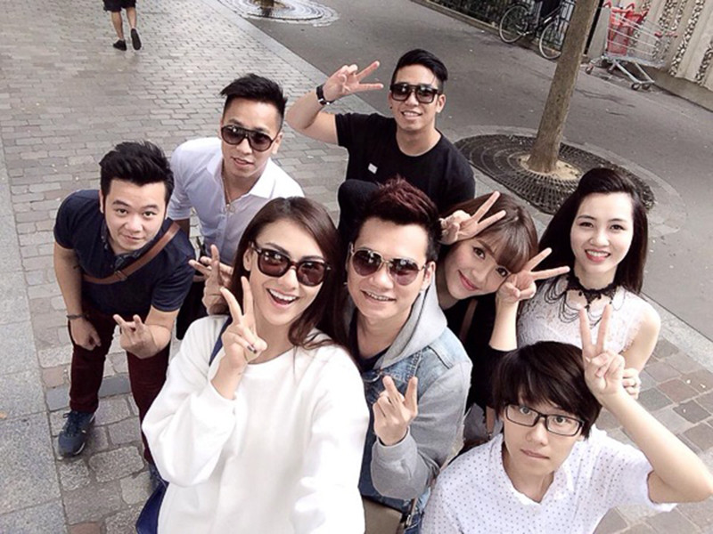 Khắc Việt cũng từng lên tiếng bảo vệ đồng nghiệp. Hồi tháng 11 vừa qua, khi Bích Phương vướng nghi vấn hát nhép trên sân khấu, Khắc Việt đăng đàn với nội dung bênh vực nữ ca sĩ.