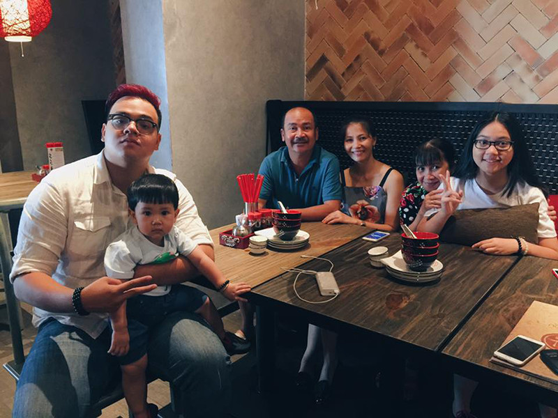 Con trai đầu lòng của Hoàng Sơn là Hoàng Hải. Khi mới 4 tuổi, Hoàng Hải đã tham gia đóng phim, diễn kịch.