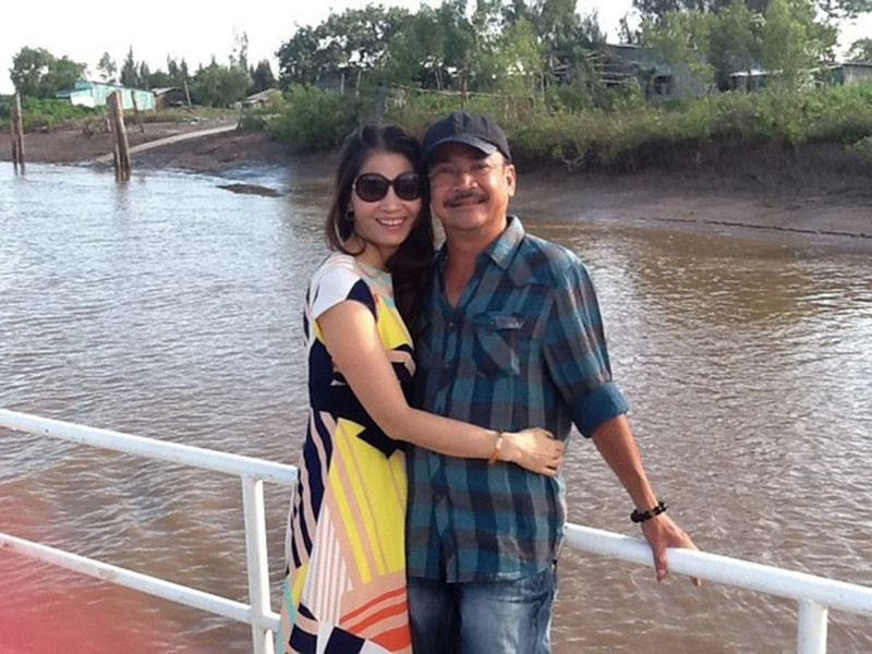 Diệp Thanh là người mẫu nhưng sau khi kết hôn, cô từ bỏ sự nghiệp để lui về chăm sóc gia đình.