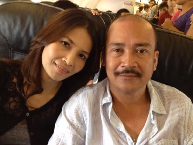 Ngoài đời, "cậu Ba" của phim "Người đẹp Tây Đô" kết hôn với người mẫu Phạm Thị Diệp Thanh.