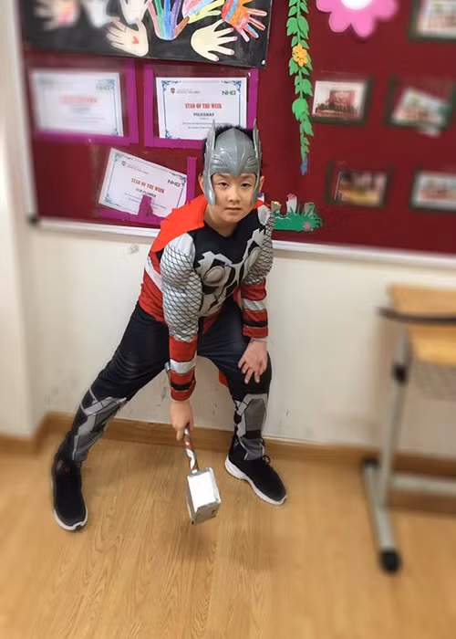 Lê Phương chia sẻ, con trai rất thông minh, luôn hiểu mọi thứ xung quanh, lo lắng quan tâm đến mọi người.