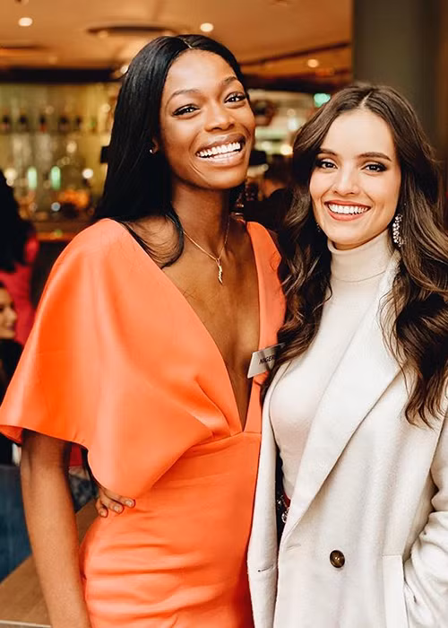 Nyekachi năm nay 21 tuổi, cao 1m84, đang là sinh viên ngành y tế công cộng.