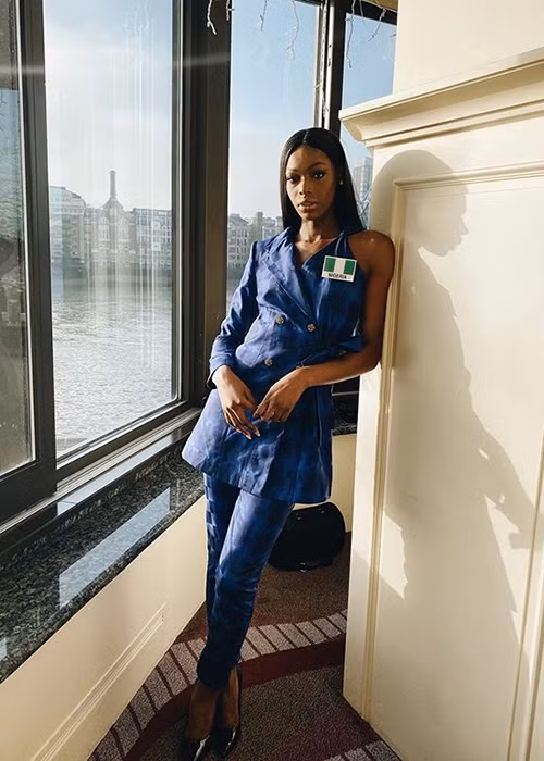 Người đẹp đến Nigeria từ còn đoạt giải nhì phần thi Người đẹp thể thao, top 27 phần thi Người đẹp tài năng.