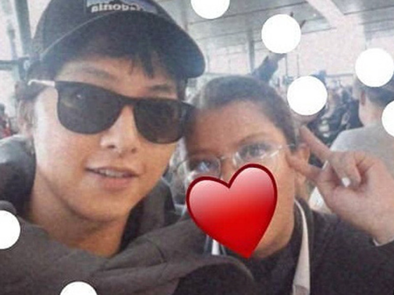 Mới đây, một cư dân mạng đăng tải hình ảnh bên Song Joong Ki sau khi đại diện của nam diễn viên bác bỏ tin đồn tái hợp Song Hye Kyo.