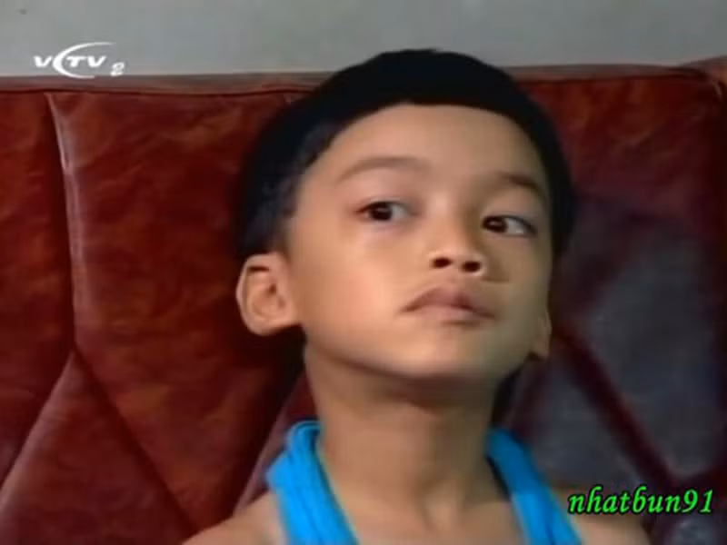 Hình ảnh Hà Duy lanh lợi trong bộ phim "Xin hãy tin em".