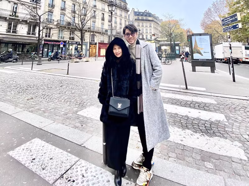 Trước khi vướng ồn ào, bà Tạ Hà và K-ICM từng lên tiếng bảo vệ nhau.