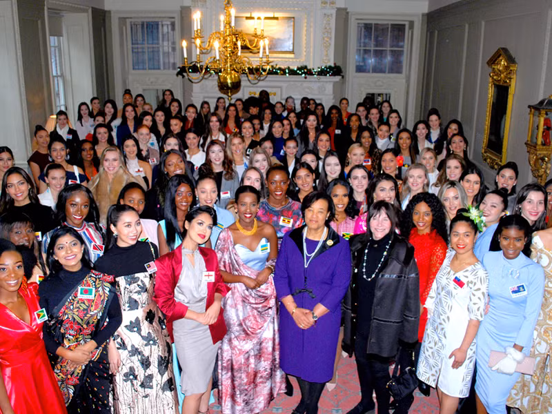 Ai se dang quang Hoa hau The gioi 2019?