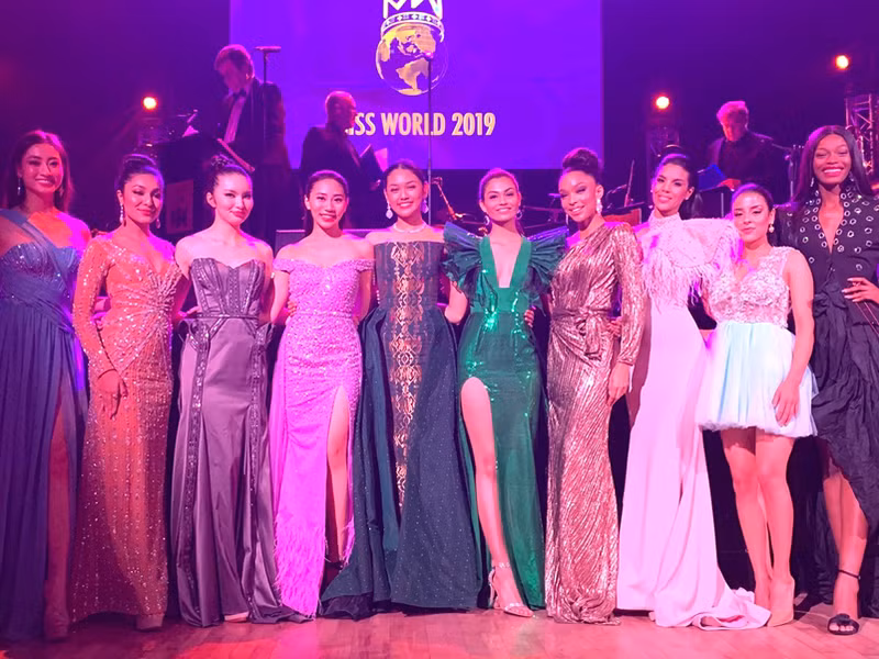 Trước chung kết, thí sinh trải qua phần thi phụ: Hoa hậu Nhân ái, Người đẹp truyền thông, Người đẹp trình diễn thời trang, Người đẹp tài năng, Người đẹp thể thao, Thử thách đối đầu. Hiện tại, chỉ có phần thi Hoa hậu Nhân ái chưa công bố người chiến thắng.